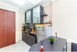 Sudirman park 1 bedroom cozy affordable new furniture heart of jakarta center Europen style kitchen fully equipped best building facilitis