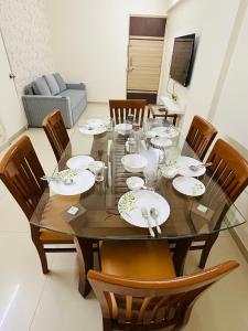 2bhk beside Hiranandini-Star homes powai