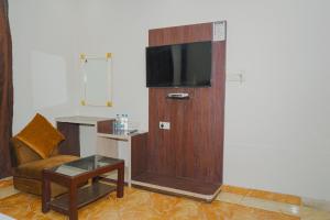 Infinity Hotel by Kalra Hotels
