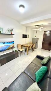 2 Bedroom Condo Fully-Furnished good for 5-6pax by Gerra at Urban Deca Homes Banilad
