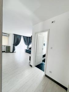 Grand View Retreat-Kingsize bed, Parking, terrace