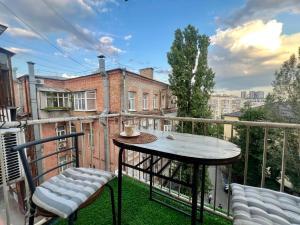 3-Room Apartment in City Center