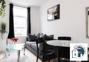 5BR Modern Stay - Spacious & Contractor Friendly - Reading Centre