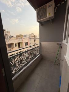 1bhk at Bombay hospital