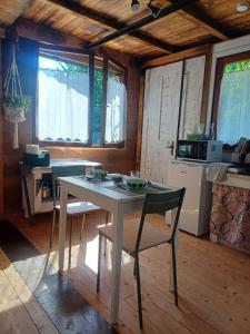 Jasmine & Rose House