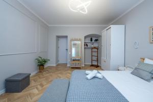 Elegant 2BR House Escape in Vibrant Avlabari