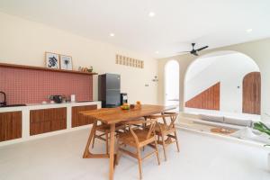 Villa Gaia by Lalita