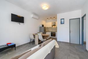 Apartments Borka