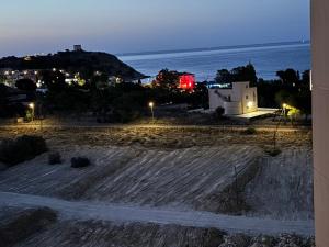 Mirador mar y montaña Vázquez Luján