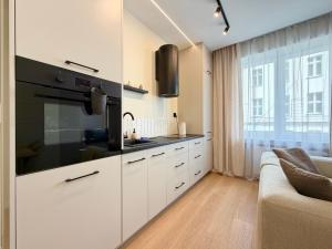 Stawowa Deluxe Apartment by BookingHost