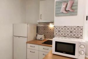 Bonito apartamento en 2º línea de playa & parking
