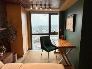 Eastwood City - Botanical Premium Studio