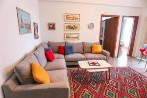 Tirana Views Apartment - Comfy and Spacious