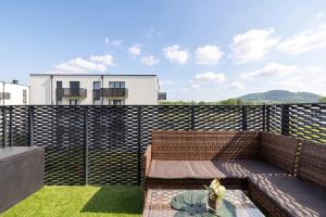 Przytulny Apartament z Widokiem, Parking & Balkon by Noclegi Renters