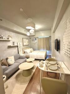 Cloud Atelier - Modern Retreat Plus Coworking Space