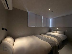 b hotel WAKO Hiroshima Ekimae BLD - Modern Apt with 2 Bathrooms