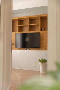lynhapartment Next to Bui Vien Spacious 1BR Apartment Private Kitchen Bathroom