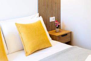 Voyage Suite
