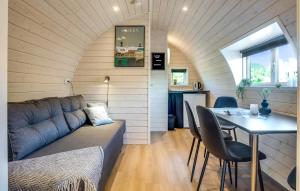 Cozy Home In Skjern