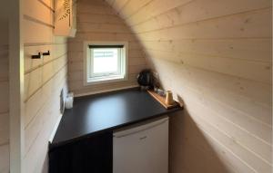 Cozy Home In Skjern