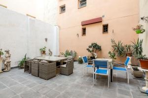 Madrid Centro - Apartamento de 3 dormitorios y 2 patios
