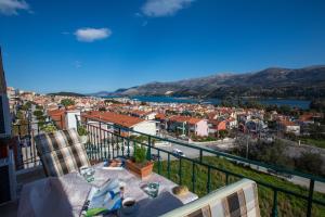 Chrysianna seaview apartment