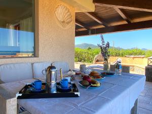 Casa Azul, Seaview terrace, private parking, pool
