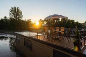 Prague River Houseboats - Private Bay