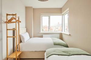 Host & Stay - Coastal Cottage