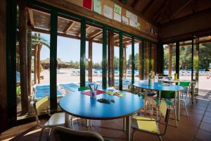 Camping Estival Torre de la Mora