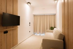 Ios Sea view apartment with pool 2B