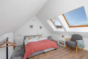Turystyczna Two-level Apartment 5 Minutes to the Beach by Noclegi Renters