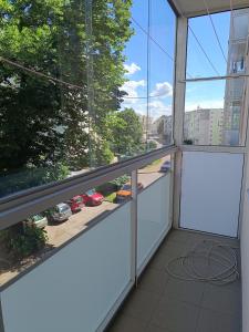 Spacious 3-room apartment, close to the center, station