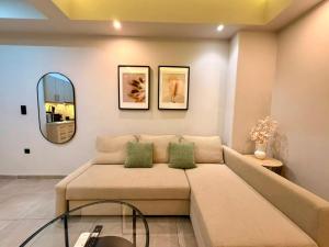 Zenonos Suite