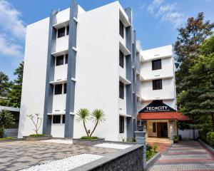 Tech City Hotel Trivandrum