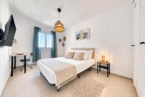 Sunny Vacation Gran Canaria - Near the Beach By Lanzarote Vacation Homes