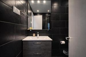 Acropolis Dreamscape Suite