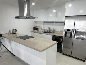 Sansuri Resort 2 BDR Apartment with Pool View , Choeng Thale