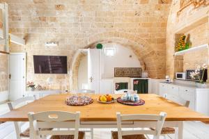 La Vecchia Grotta by BarbarHouse