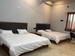 Bhagwati Hotel And Rooms