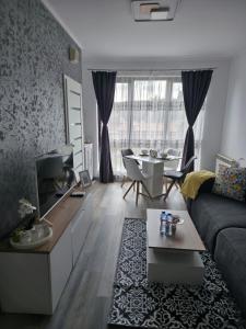 Flora Residence Cozy Apartments