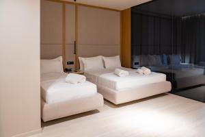 South Inn Marina Hotel