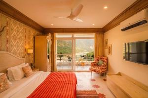 Ganga View 2 Bedroom Aloha Apartment - For Cool Adults & Family Only