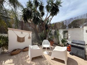 Casa Holandaluzas Marbella near Beach, with salt water Pool and private parking