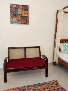 Intimate Studio, 4 km Paradise Beach SERA