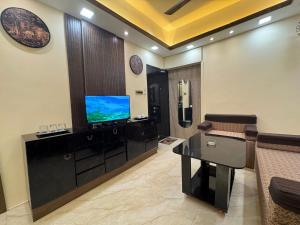 Ostro Inn Royal Studio Apartment Shakespeare Sarani