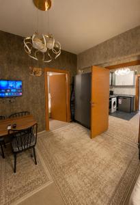 Royal Fsm Suites