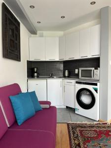 Spacious Apartment with 5 bedrooms and 2 bathrooms for 12 guest in Cracow Old Town