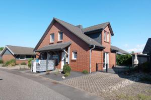 Ferienhaus Sanddüne Lee links