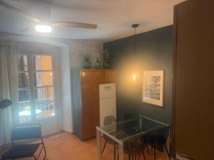 Apartamento con encanto y terraza en Barri Vell de Girona, El Cul de la Lleona